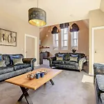 Beach House - Newquay Cornwall